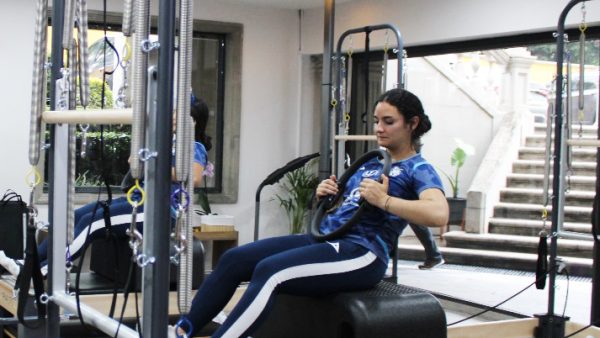 Ejercicio de equilibrio en reformer
