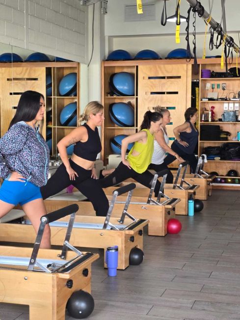 Clase de Pilates Contemporáneo en Pilates & Salud
